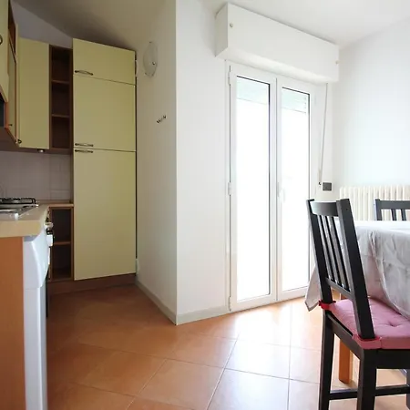 Attico Spazioso E Vicino Al Mare Apartmán